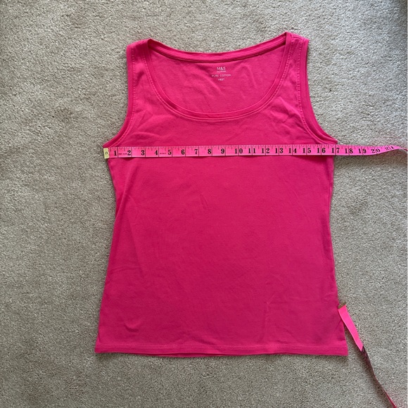 Barbie pink tank top. - Picture 3 of 5